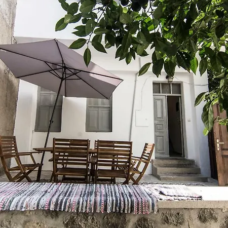 Nisyros Views Feriehus