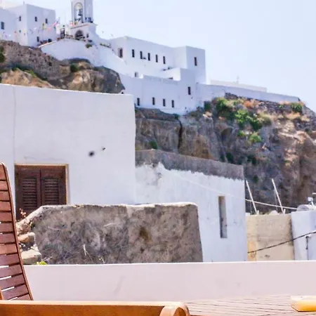 Nisyros Views בית נופש