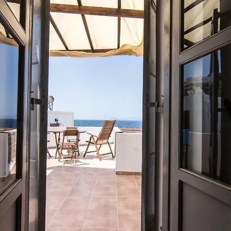 Case de vacanță Nisyros Views Mandrákion