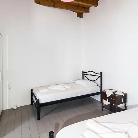 Nisyros Views Mandrákion