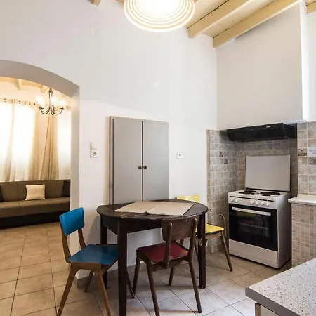 בית נופש Nisyros Views *