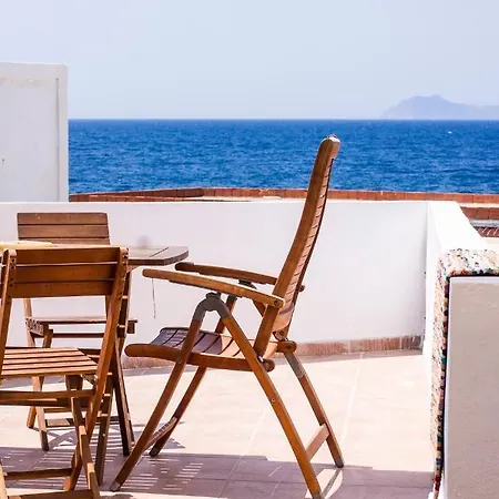 Nisyros Views Mandrákion