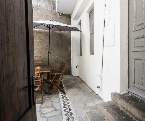 Nisyros Views Ferienhaus Mandrákion