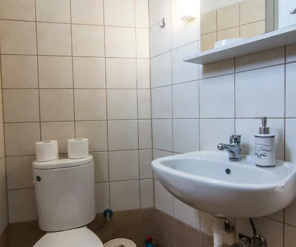 Nisyros Views * Mandrákion