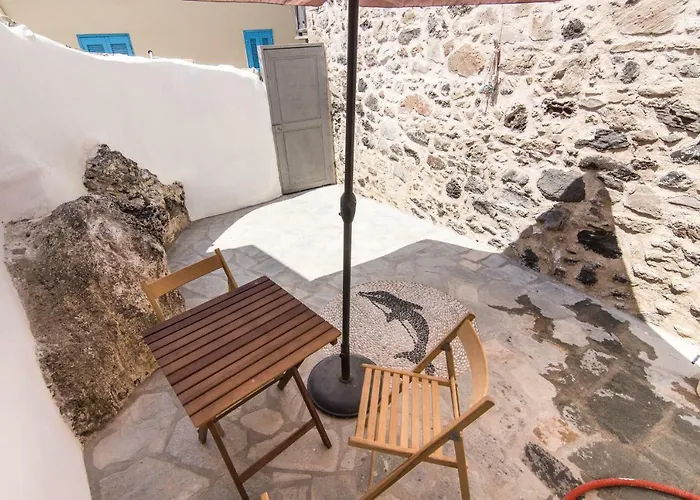 Ferienhaus Nisyros Views Mandrákion
